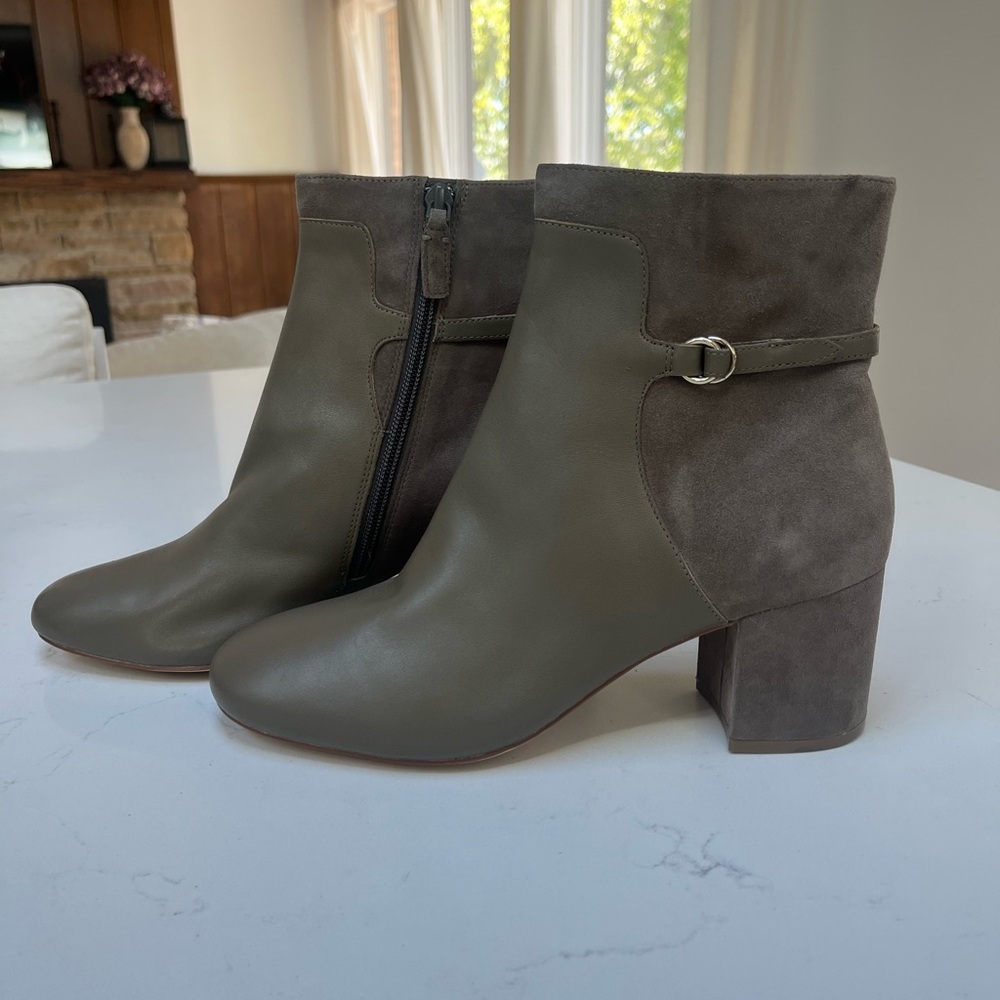 Cole Haan Amalie bootie size 9